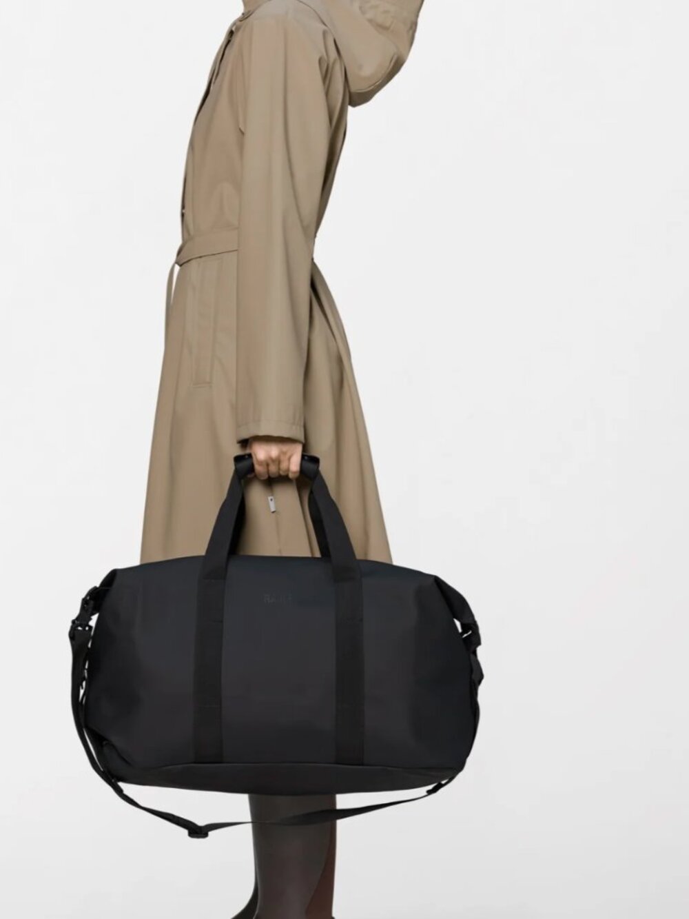 NWT RAINS Weekender Bag W3 Black Waterproof Travel Duffel 14201